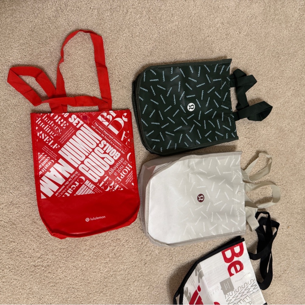 5 Reusable Lululemon Tote Bags - Picture 3 of 3